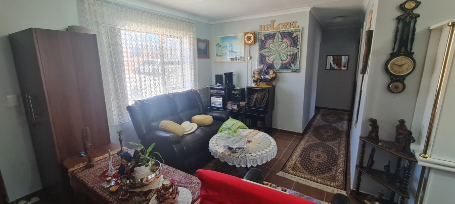 3 Bedroom Property for Sale in Heiderand Western Cape